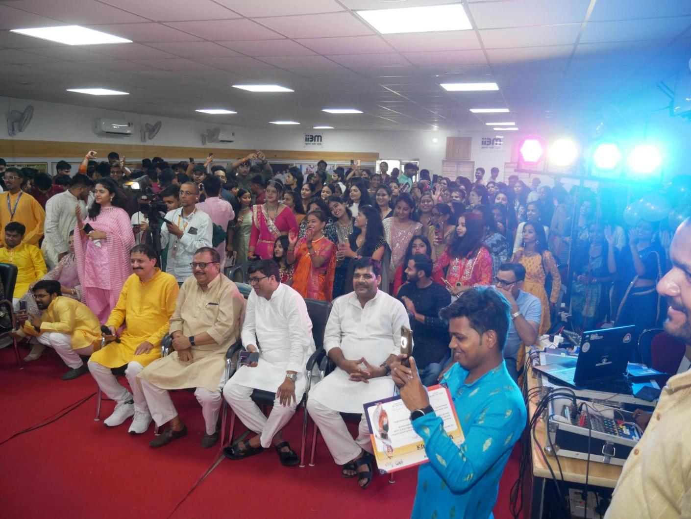 नृत्योत्सव 2.0 - Navratri Dance Competition at IIBM Patna